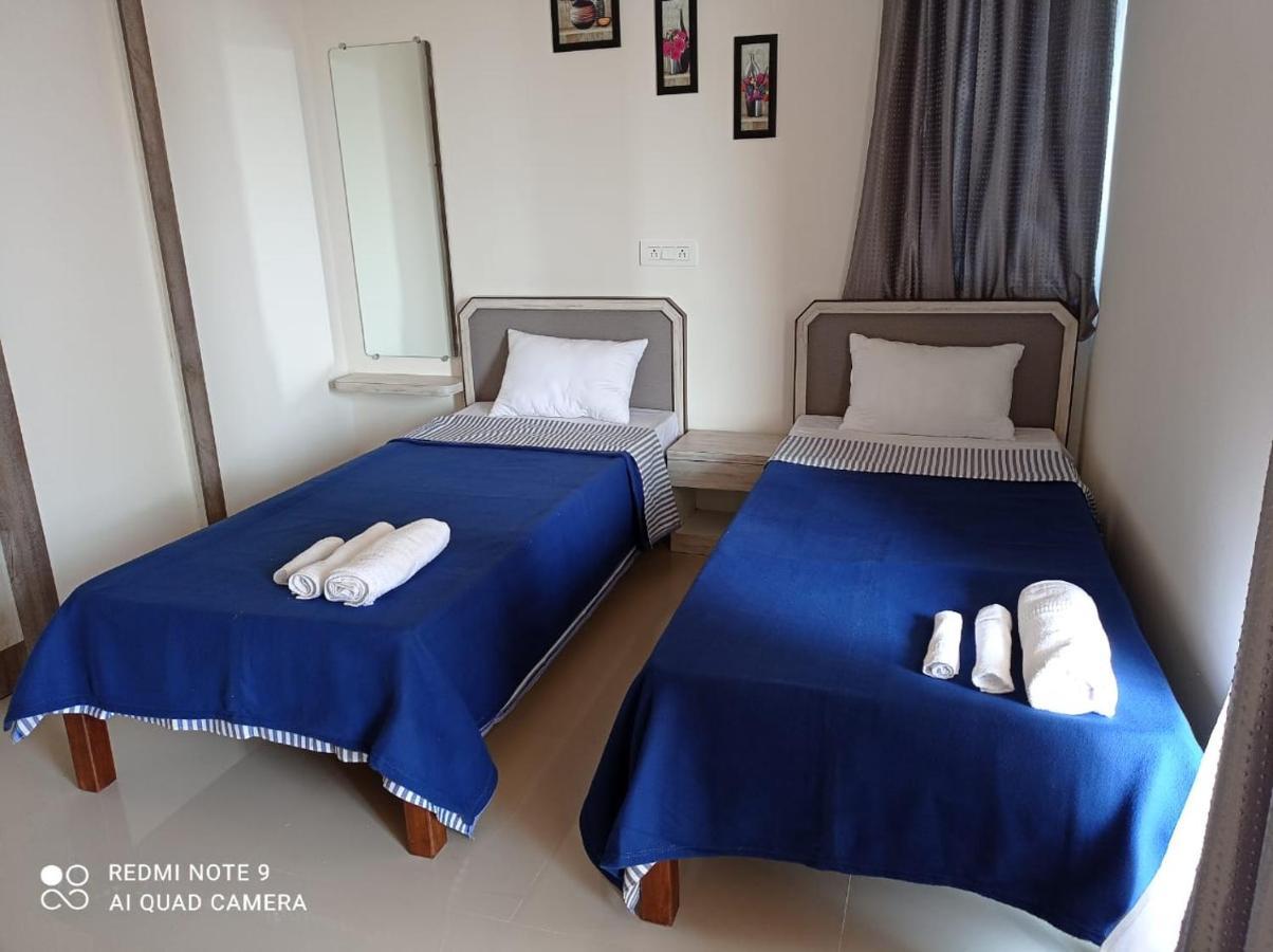 Stay Nc Homestay Нашик Екстер'єр фото