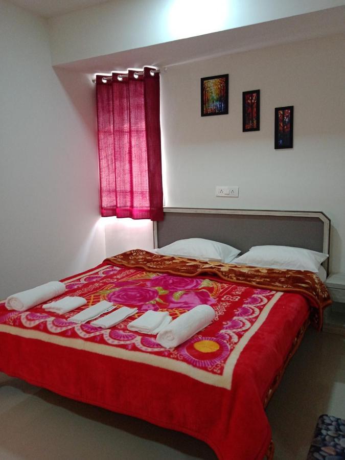 Stay Nc Homestay Нашик Екстер'єр фото