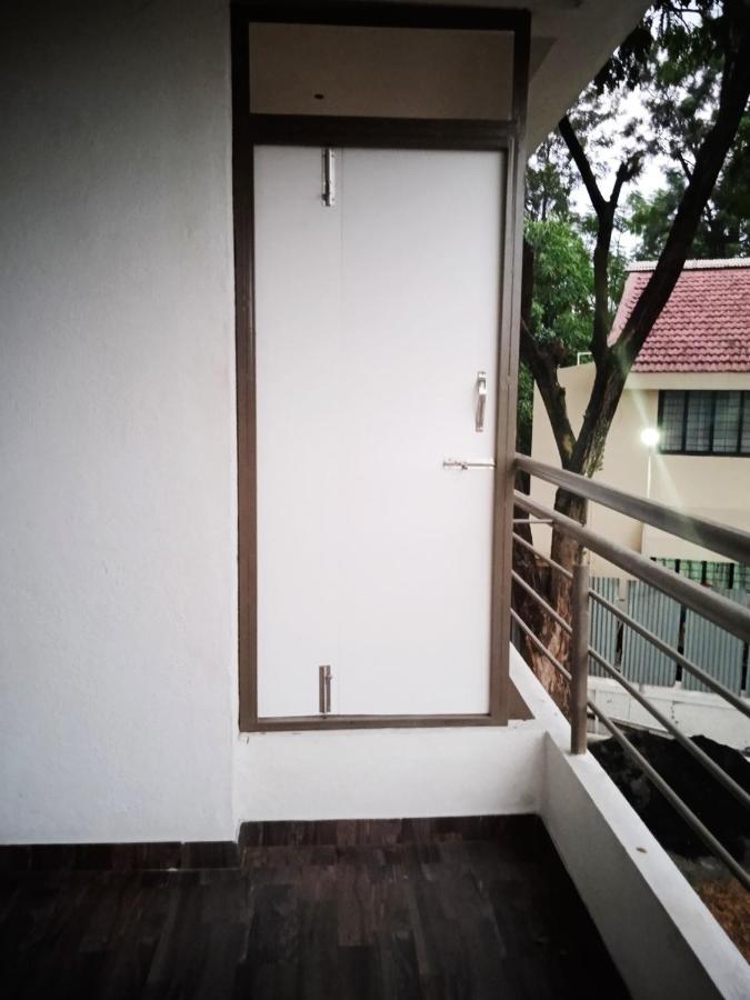 Stay Nc Homestay Нашик Екстер'єр фото